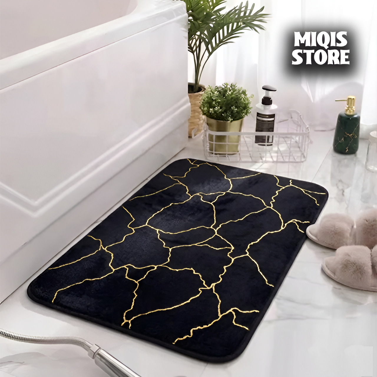 Luxurious Comfort Gold Stripe Faux Rabbit Fur Mat (Medium Black )