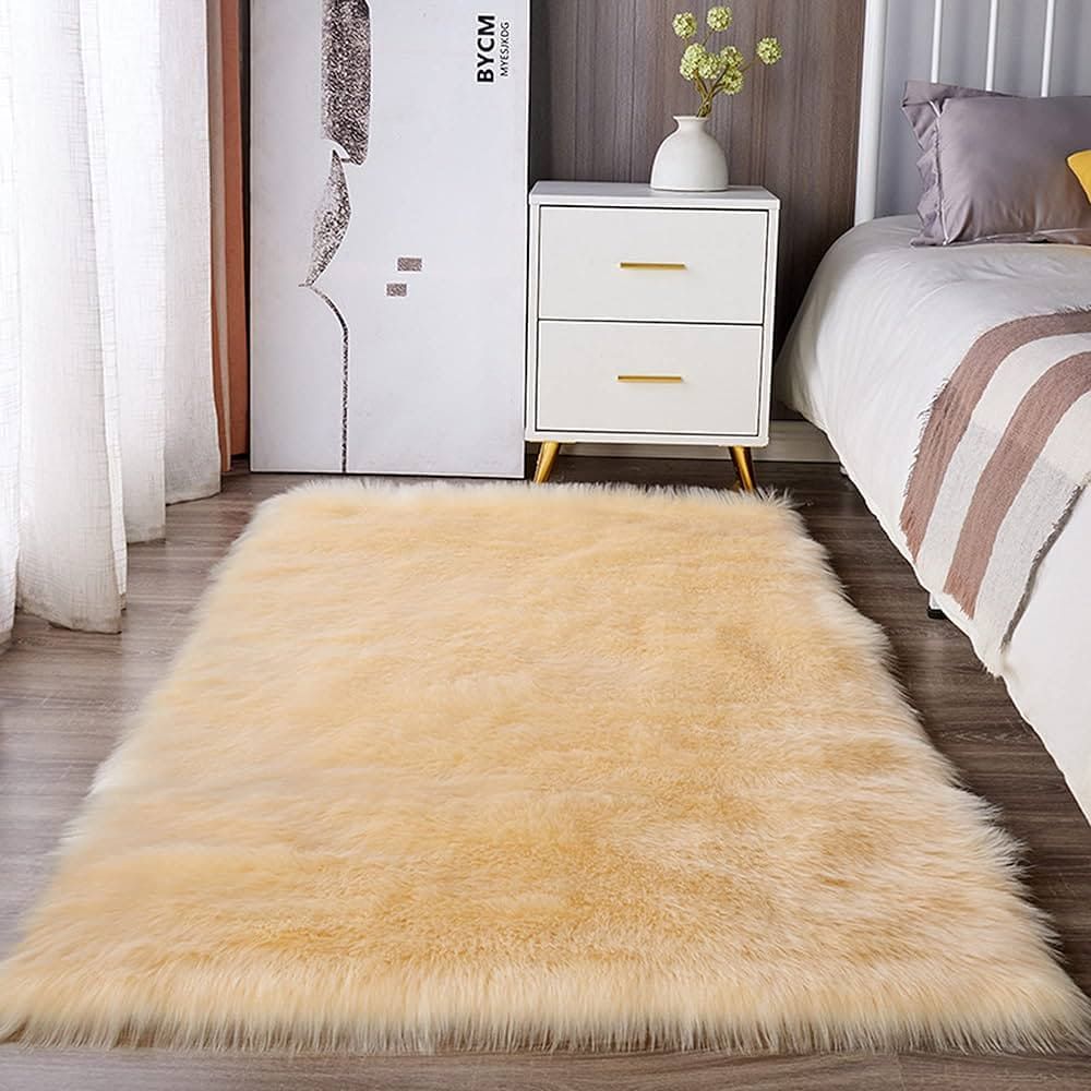 Sheep Fur Rug/Centerpiece 5.5x4 Ft