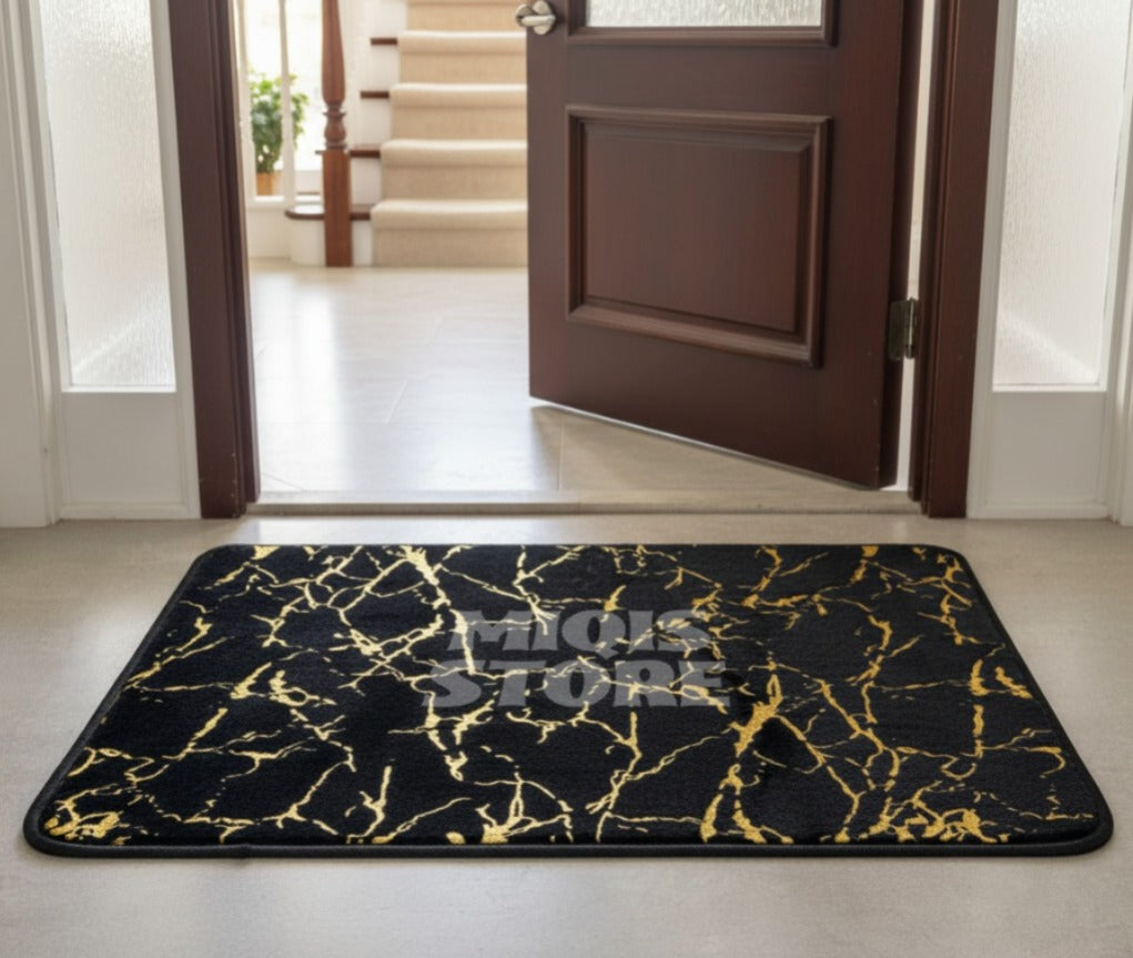 Luxurious Comfort Gold Stripe Faux Rabbit Fur Mat (Medium Black)