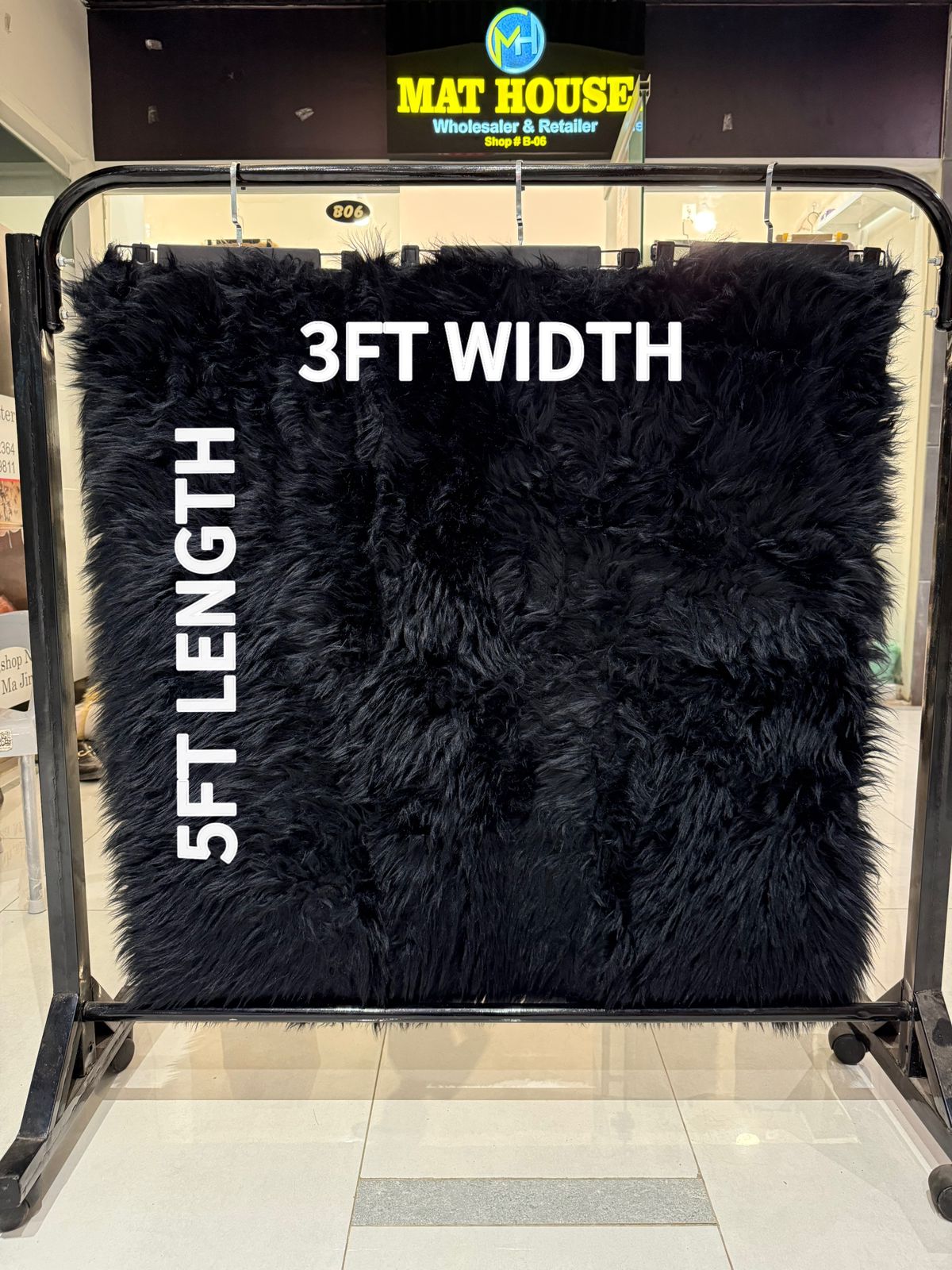 Sheep Fur Rug/Centerpiece 5x3 Ft
