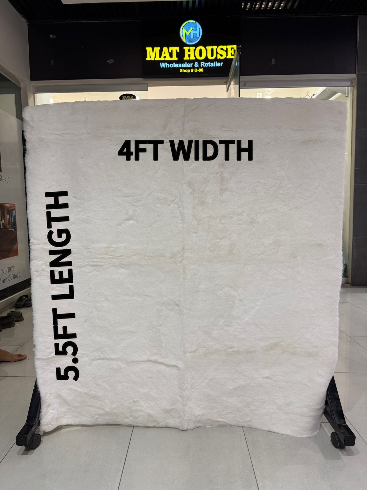 Rabbit Fur Rug/Centerpiece 5.5x4 Ft