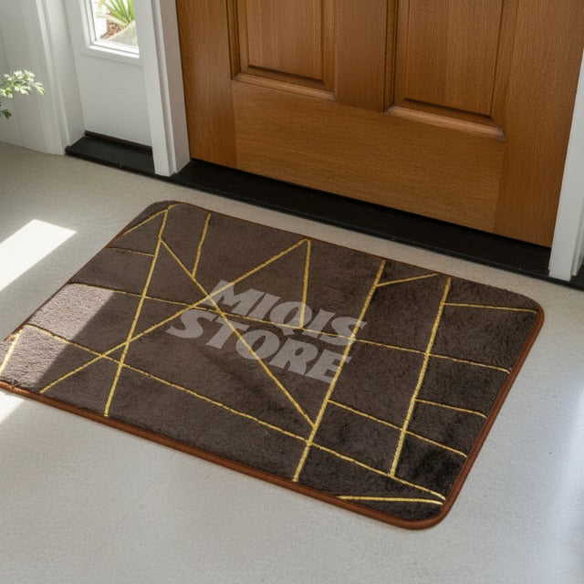 Luxurious Comfort Gold Stripe Faux Rabbit Fur Mat (Medium Brown)