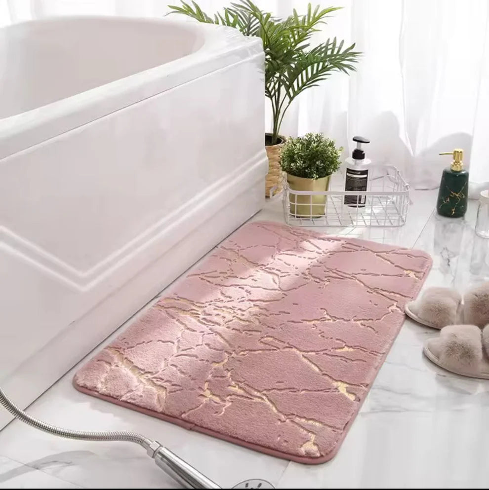 Luxurious Gold Stripe Faux Rabbit Fur Mat (Medium Light Pink)